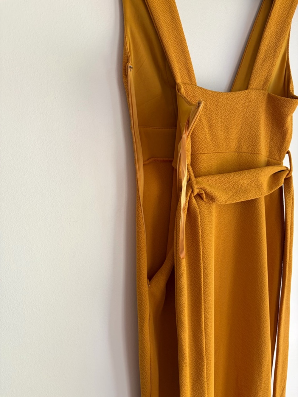 Selfie Leslie Mustard Yellow Mermaid Hem Sleeveless Dress Size M - Picture 6 of 7